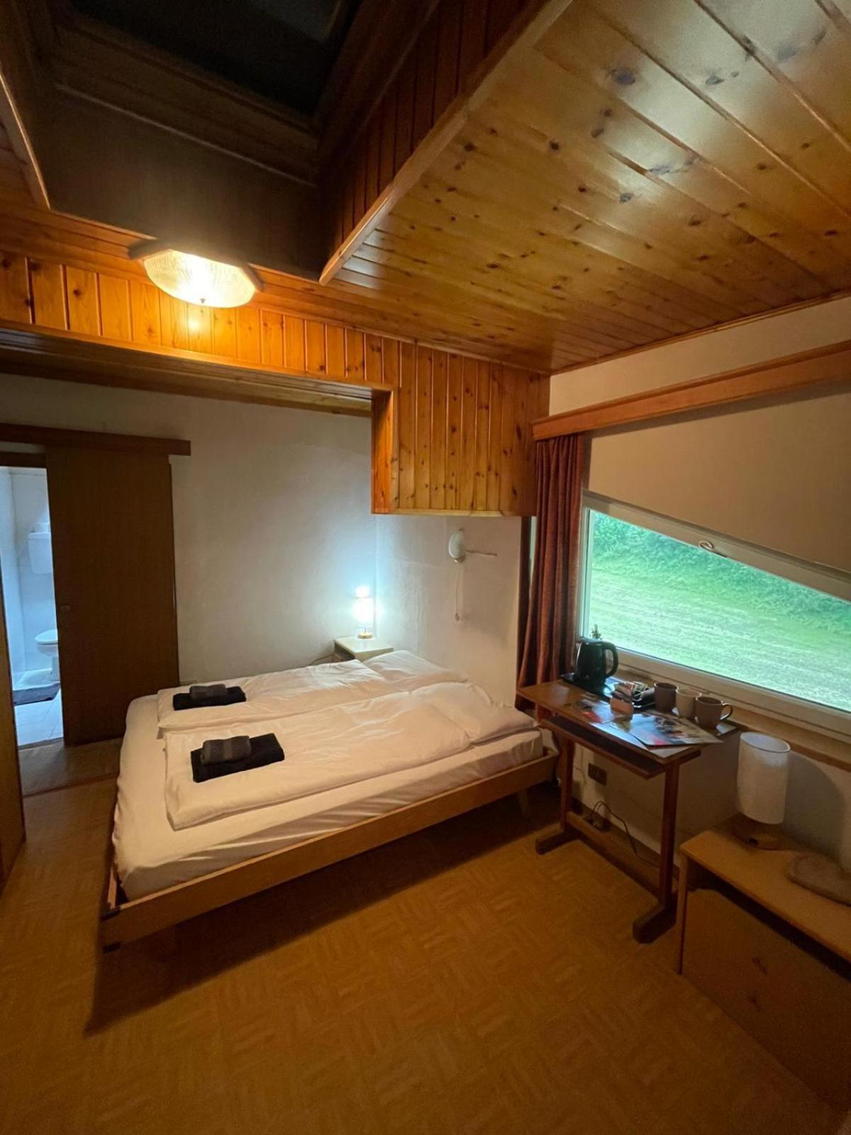 Hotel Picchio Rosso - Stanza Privata Con Bagno In Val Di Fassa Pera Exteriér fotografie
